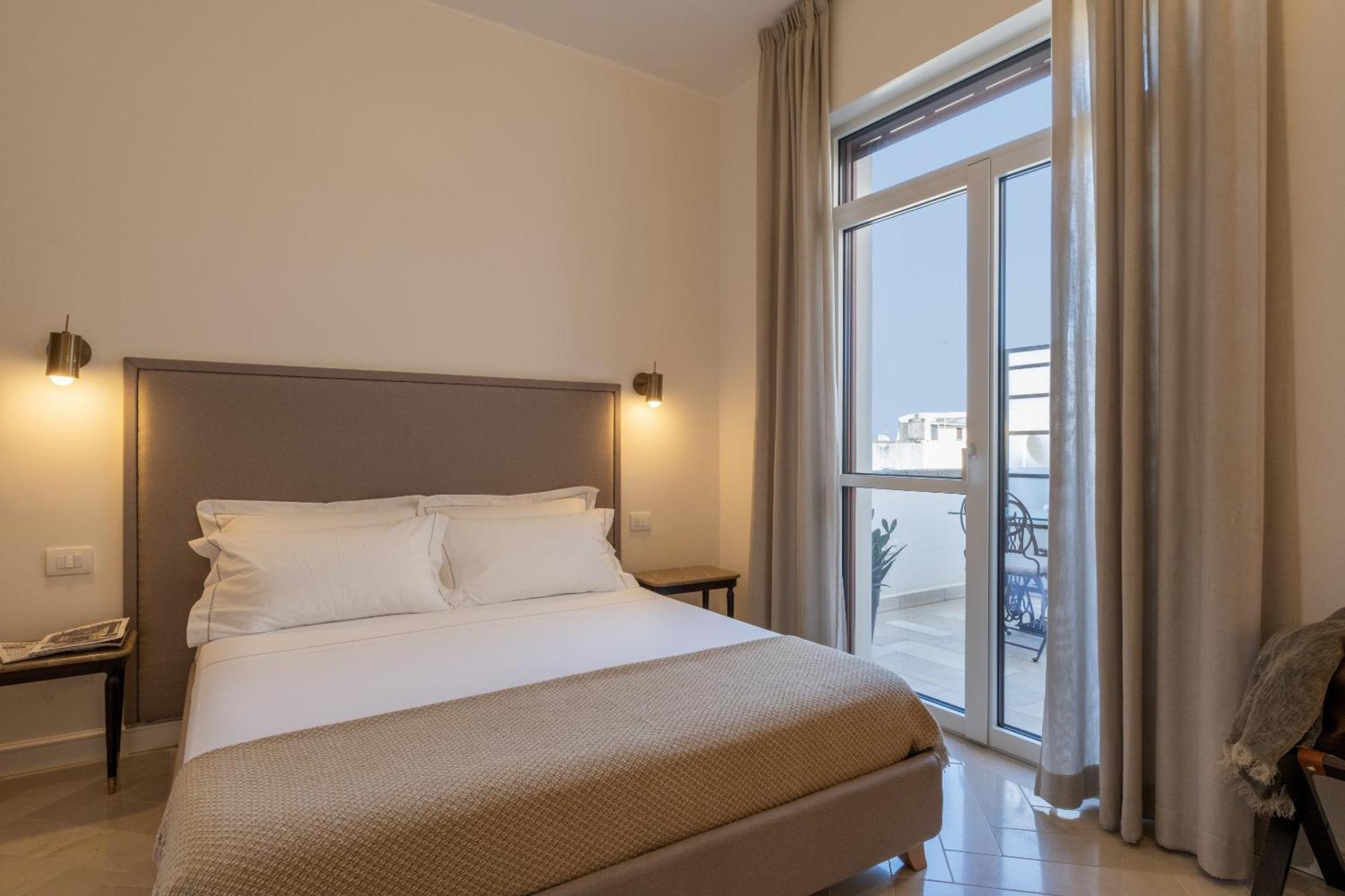 Abalto Suites & Rooms Lecce Esterno foto